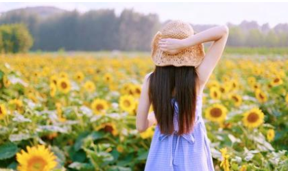 今年夏天又四十度 今年夏天又四十度了是什么意思